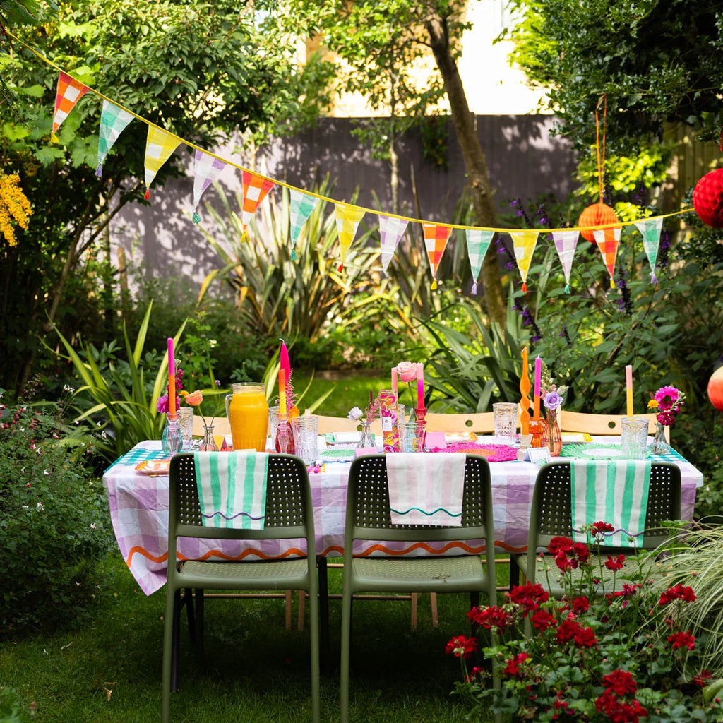Everyone's Welcome Gingham Bunting 3M