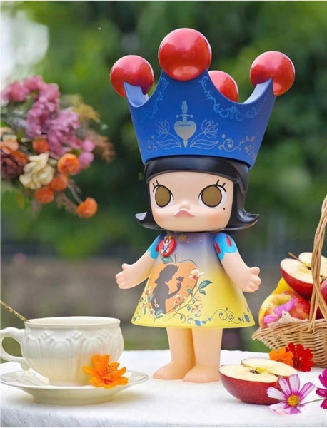 POP MART Snow white - 100% authentic collectible, perfect for gifts