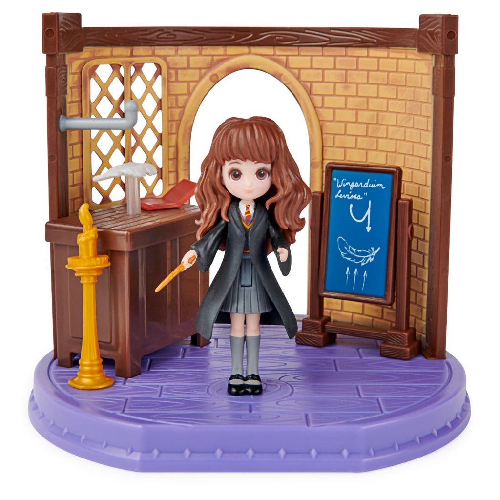Wizarding World Magical Mini Classroom Playset-Charms