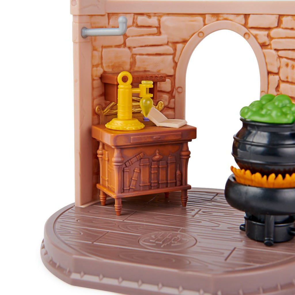 Wizarding World Magical Mini Classroom Playset-Potions